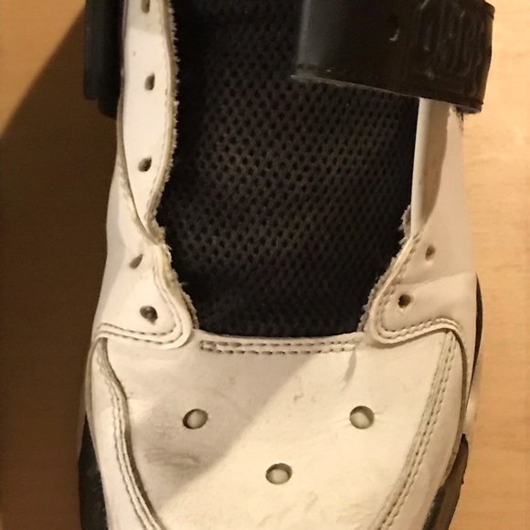 CB - Picture 9 of 14